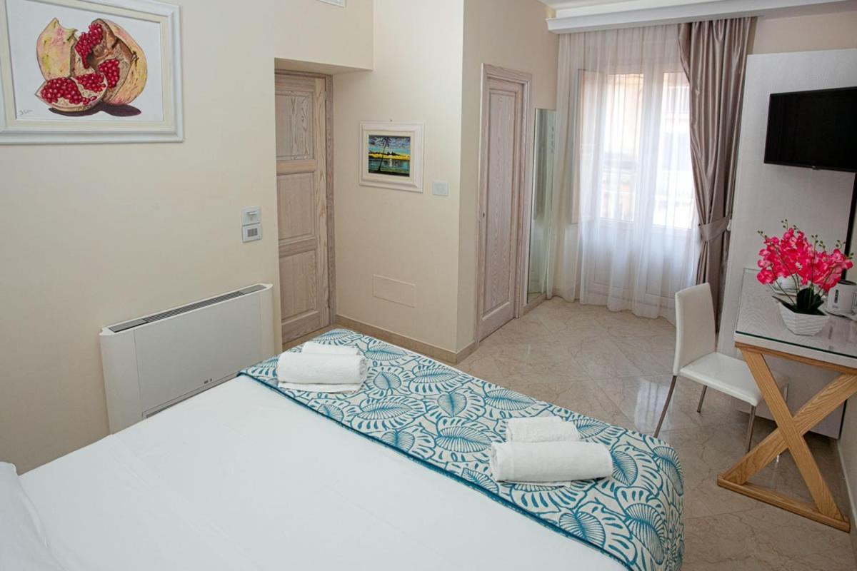 Residenza Donna Giovanna Tropea Exteriör bild